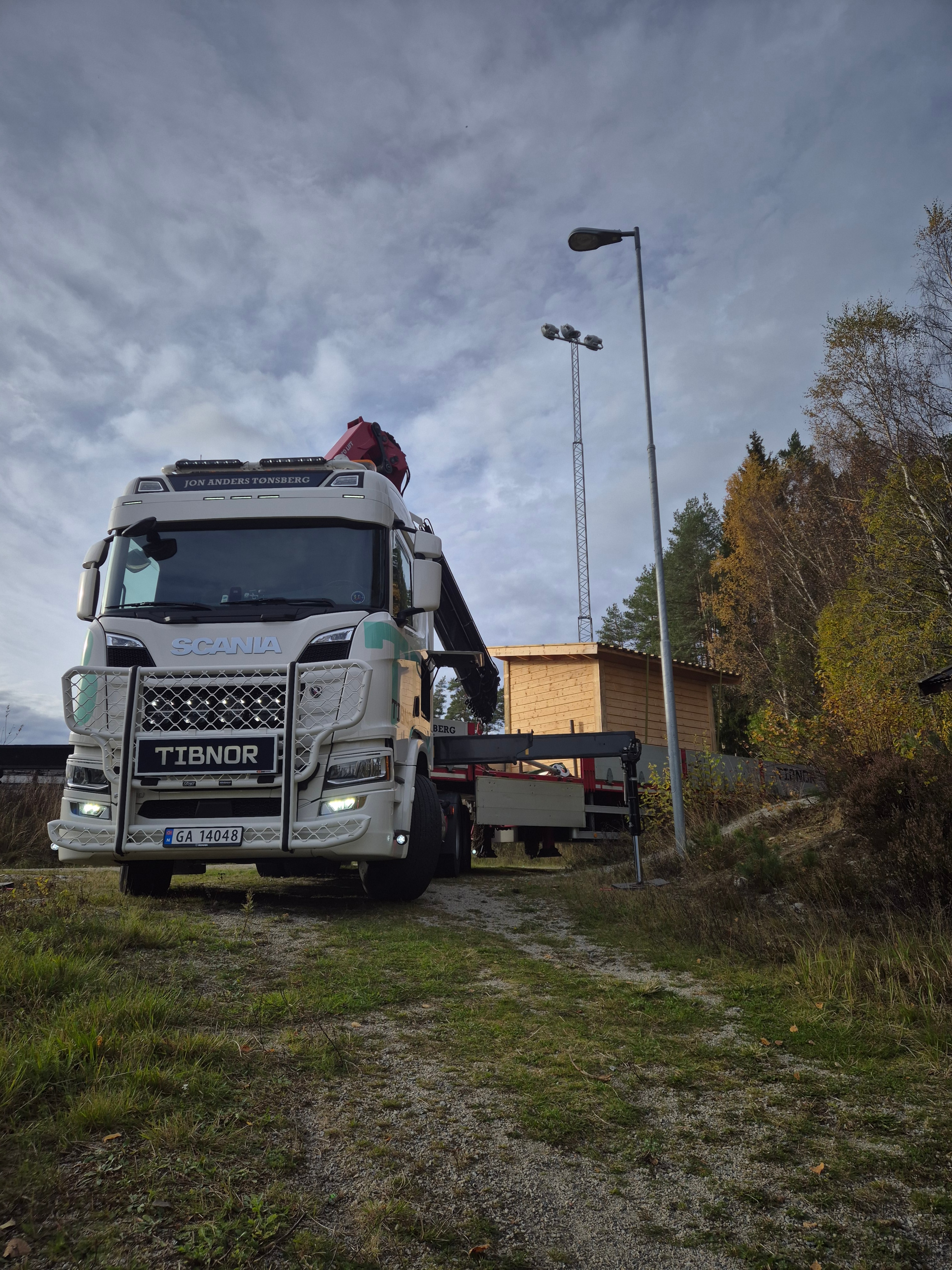 Gapahuken heist på plass i dag.